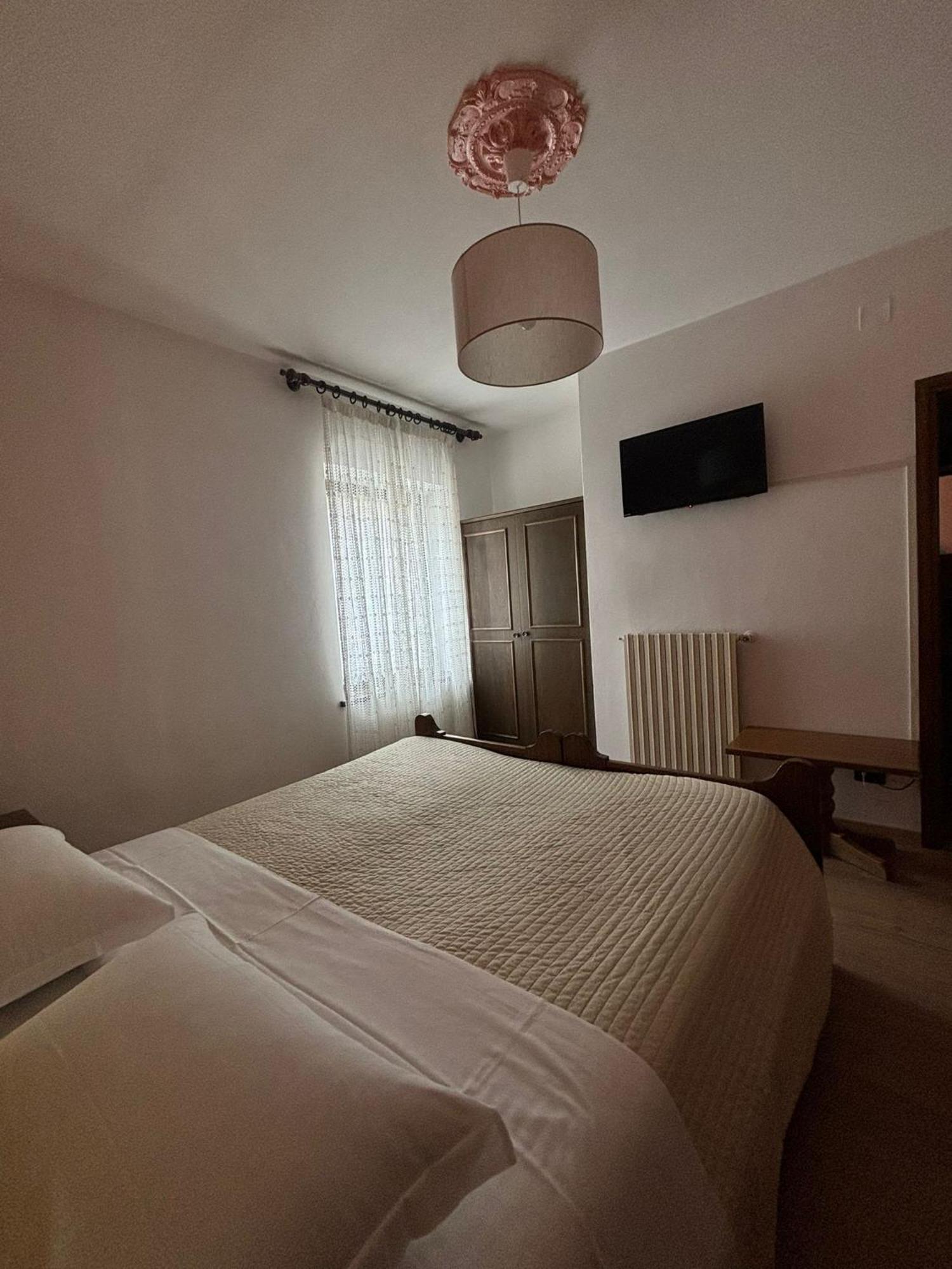 Hotel Miravalle 이메르 외부 사진